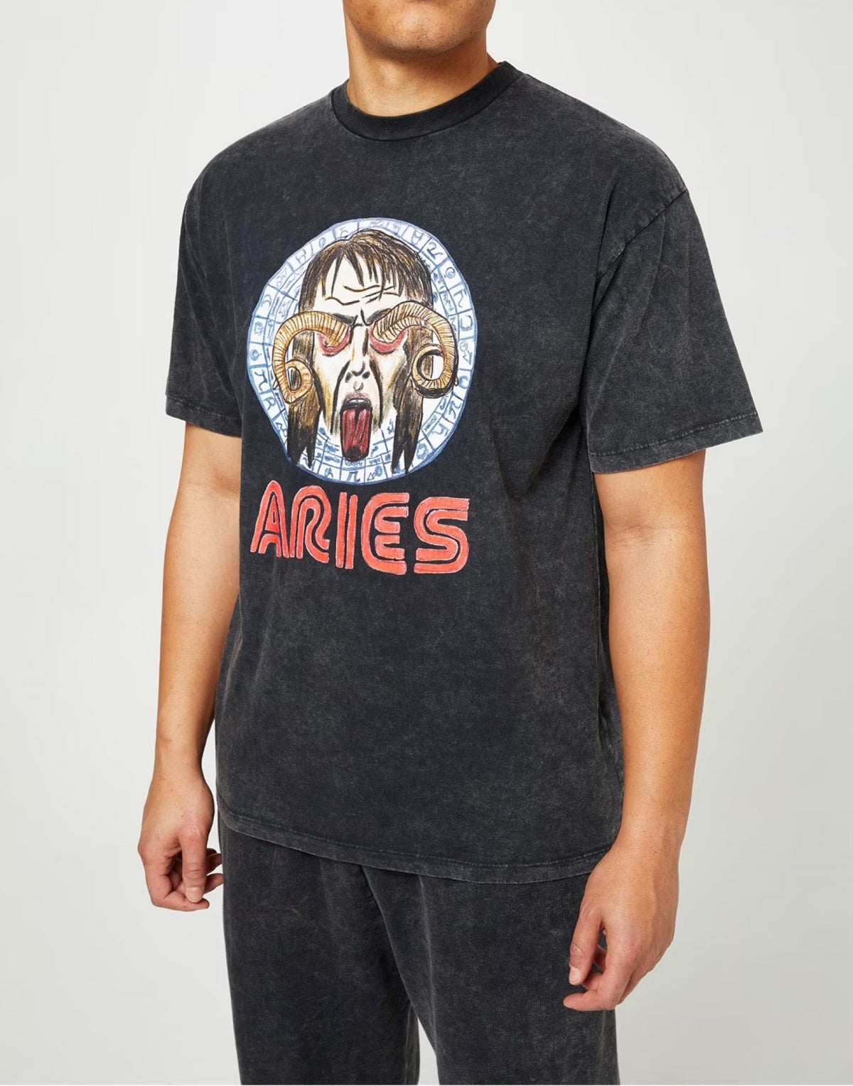 Aries Men's Logo Print T-Shirt — Black