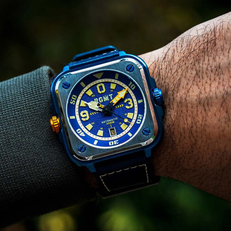 RGMT Pershing RG-8066-04 men's watch with blue dial