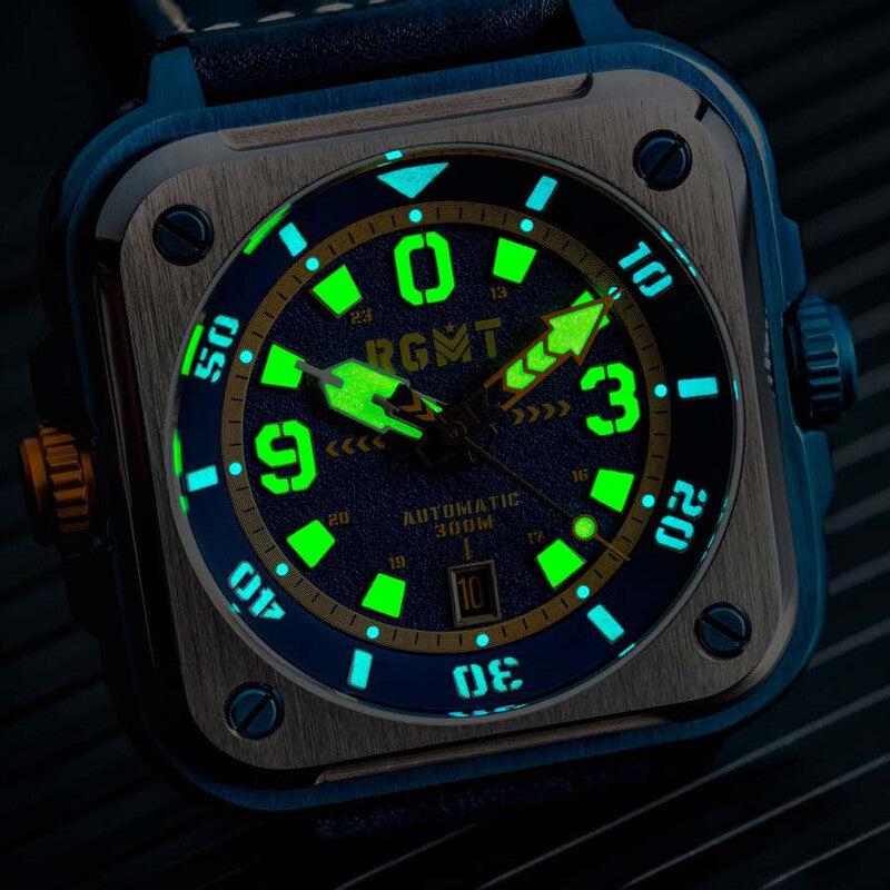 RGMT Pershing RG-8066-04 men's watch with blue dial