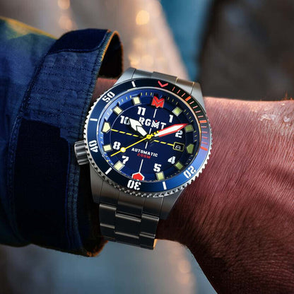 RGMT Recon Diver RG-8075-22 men's watch with blue dial